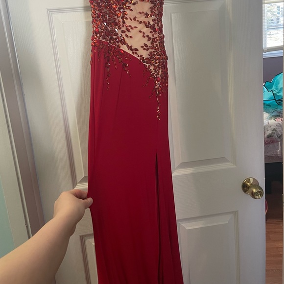 Red Prom Dress *size 0* - Picture 3 of 7